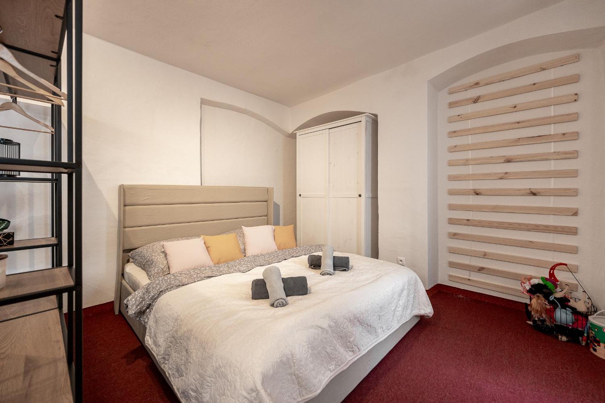 K1 Piatok Sobota Disco Cez Tyzden Tichy Apartman Kosice Bagian luar foto