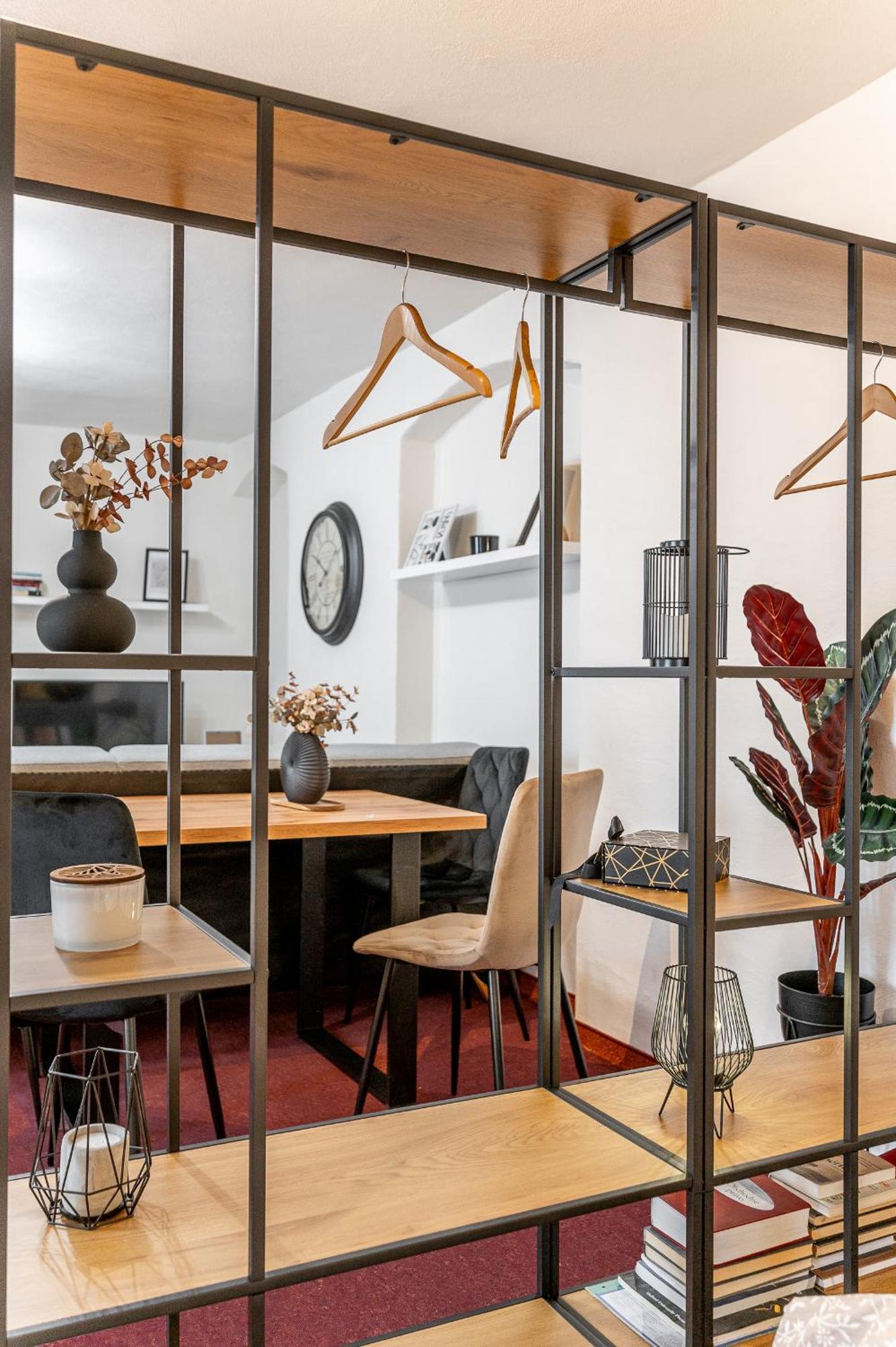 K1 Piatok Sobota Disco Cez Tyzden Tichy Apartman Kosice Bagian luar foto